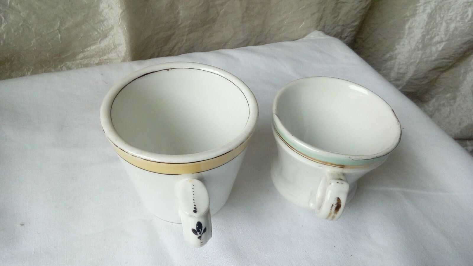 2 cups brulots in porcelain thick bistro late 19 eme