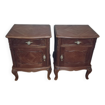 Paire de tables de chevets en acajou