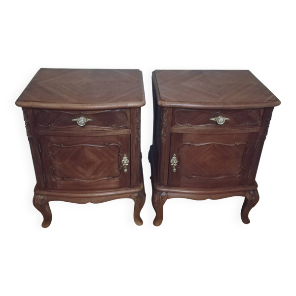 Paire de tables de chevets en acajou