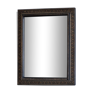 Miroir monté sur un