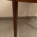 Scandinavian round teak dining table from the 60s extendable