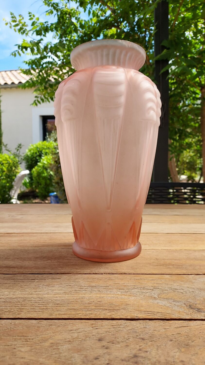 Art Deco vase