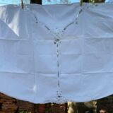 Round tablecloth embroidery