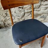 Lot of 6 Scandinavian chairs