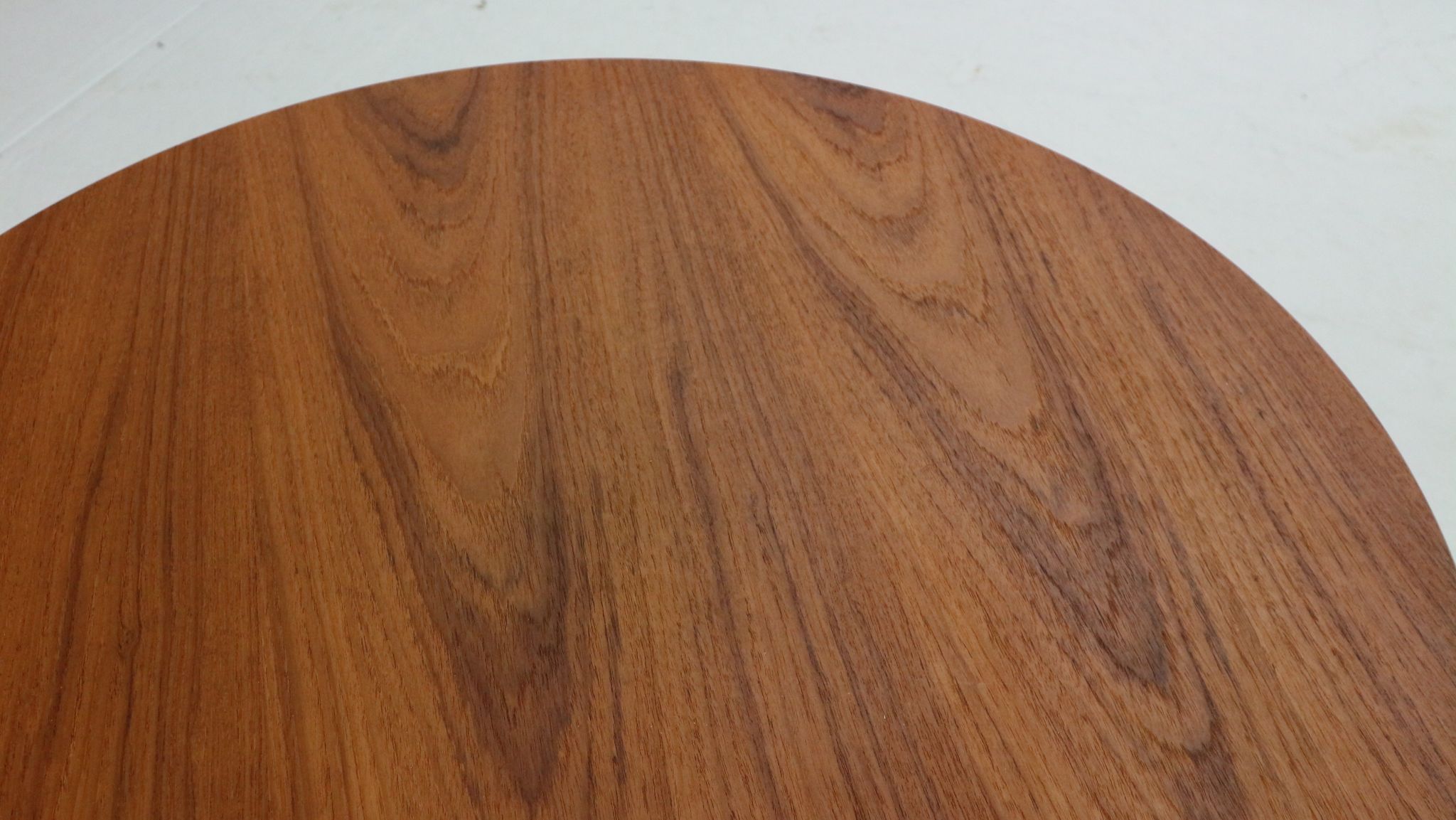 Table basse ronde scandinave en teck moderne, Danemark des années 1960
