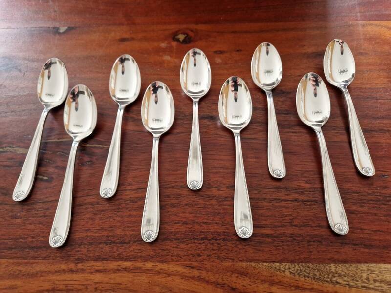 Christofle, Paris - Set of 9 small spoons (coffee) - Marot/Bérain model - in silver-plated metal