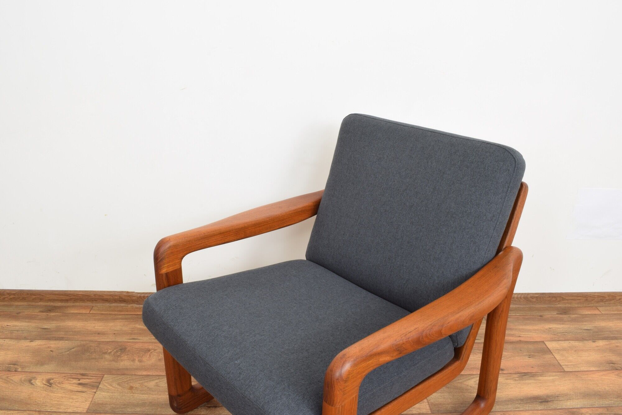 Mid-Century Danish Teak Armchair from Holstebro Møbelfabrik, 1970s.