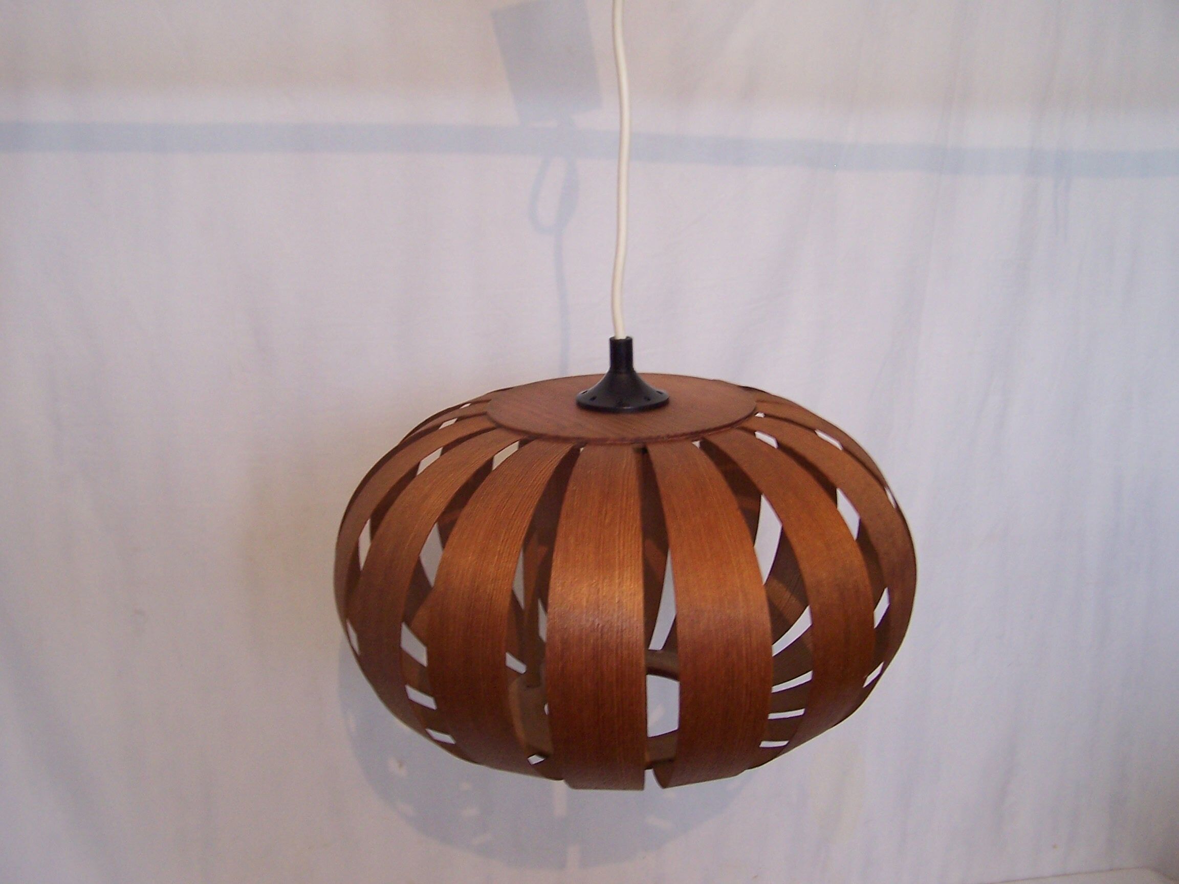 Scandinavian hanging 60s