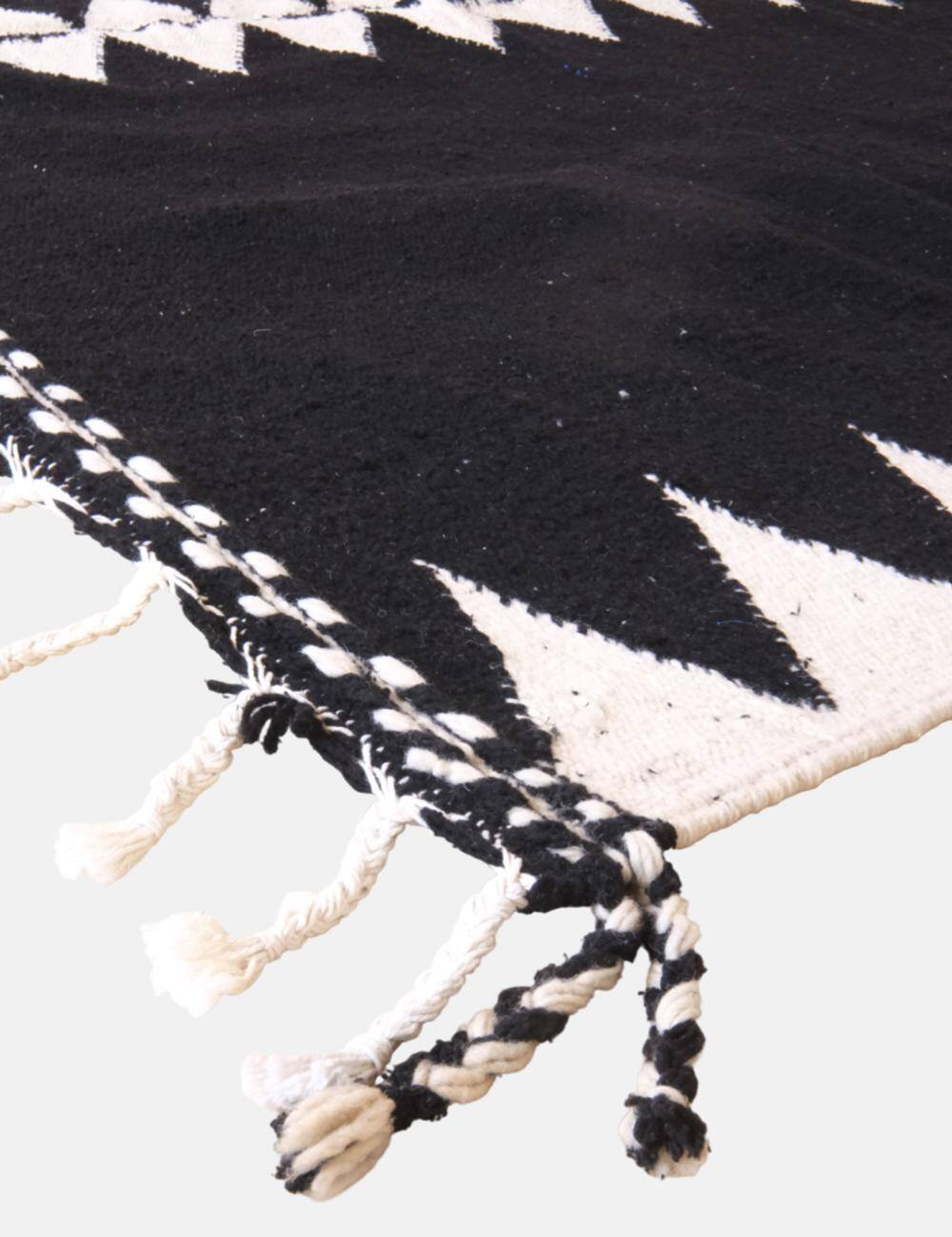 Black Kilim Rug - 303 x 203 cm
