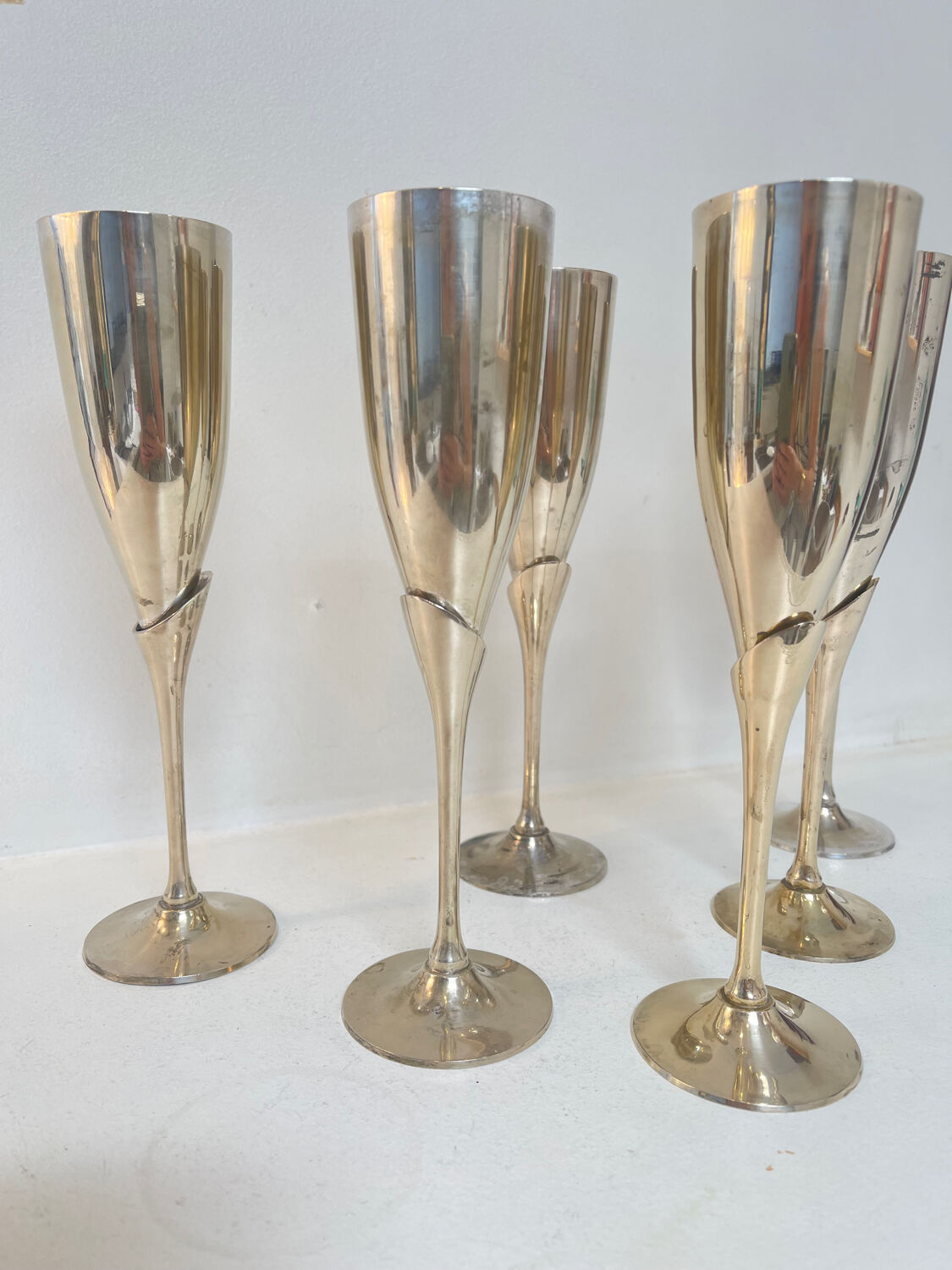 Set of 6 silver-plated champagne flutes – 1970s