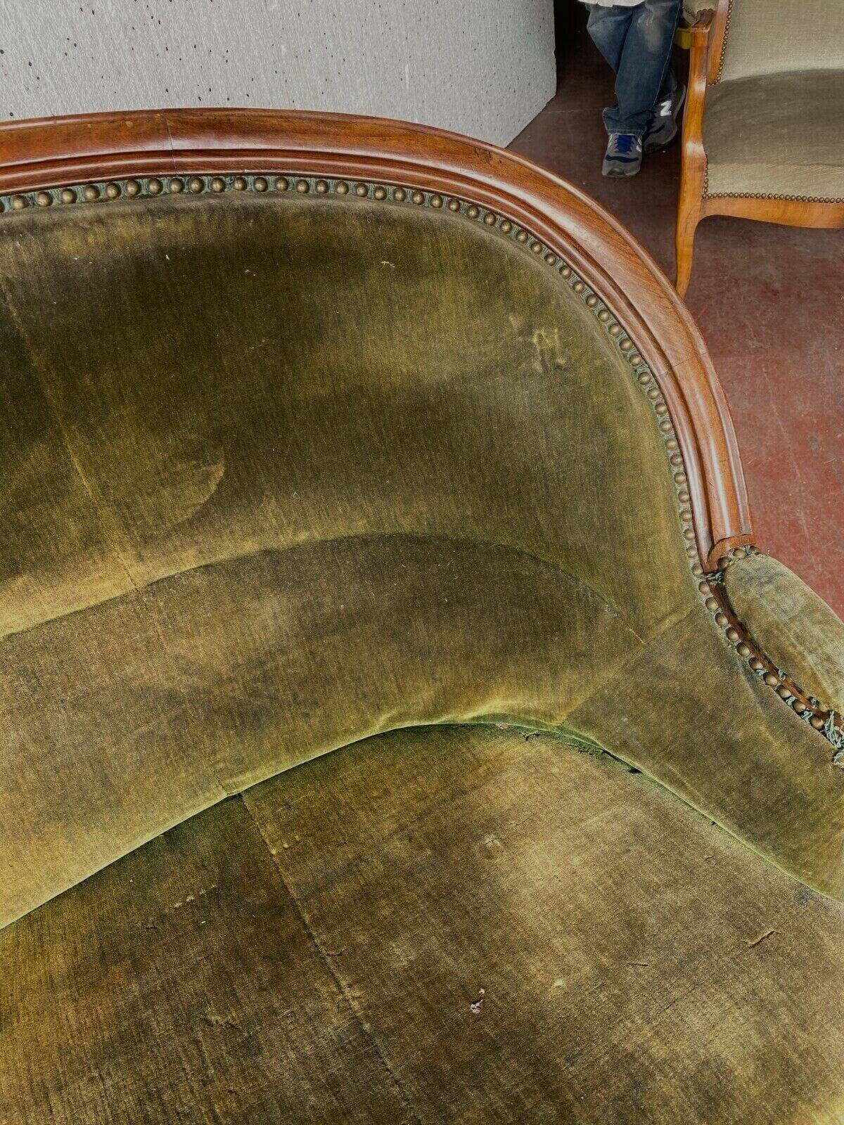 Louis Philippe bench e