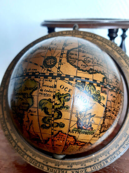 Vintage desktop world map