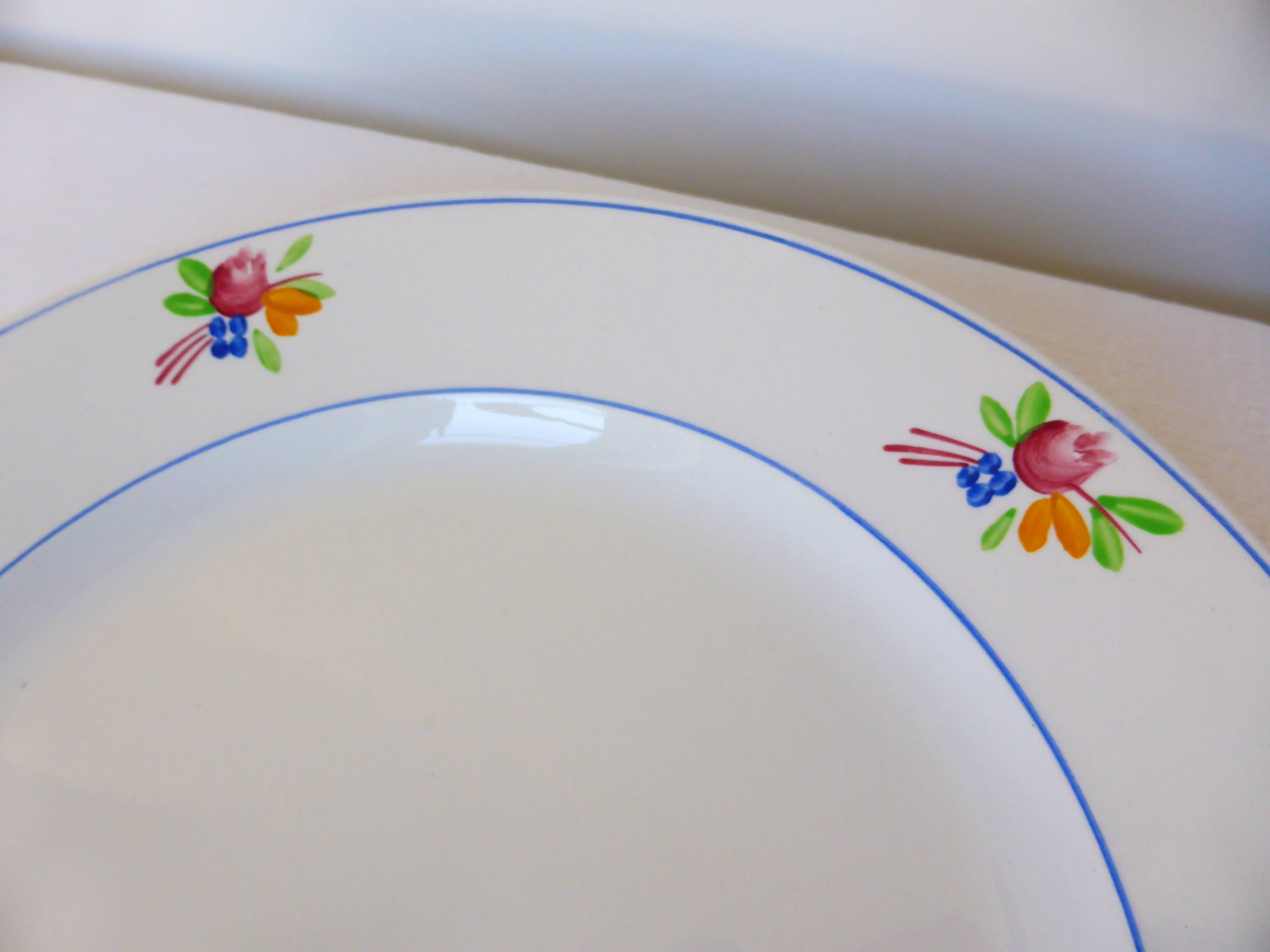 Round Gien dish, Nice model