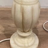 Pied de lampe en marbre