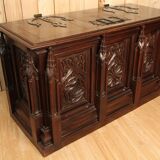 Neo-Gothic chest XIXth