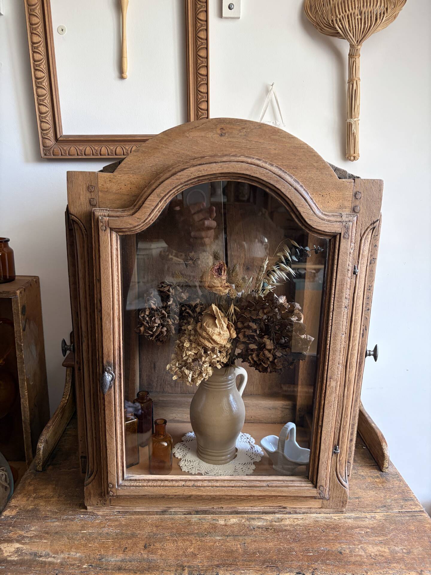 Wooden display cabinet