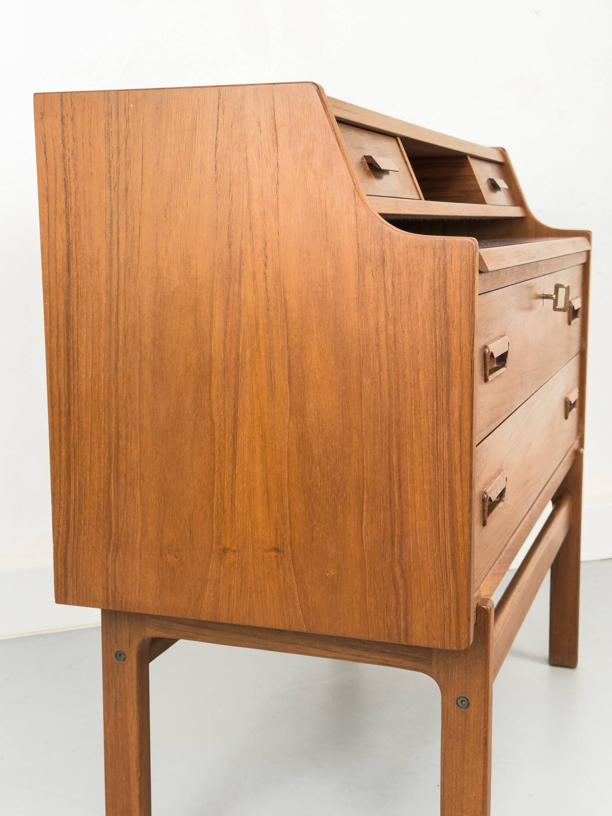 Bureau Secrétaire en Teck par Arne Wahl Iversen pour Vinde Møbelfabrik, 1960s