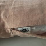 Rectangular cushion in old pink linen