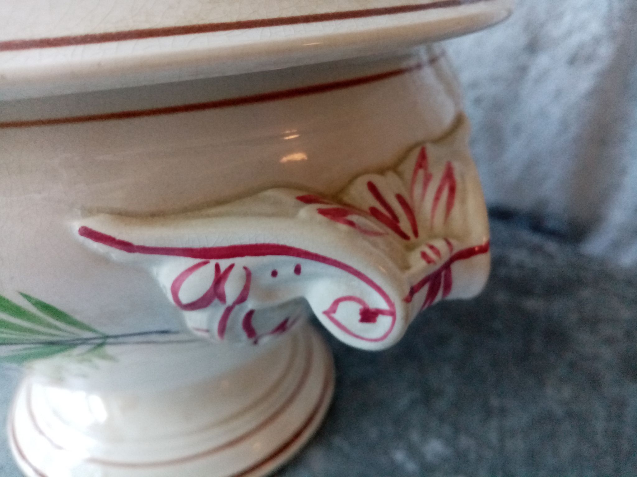 Soupiere with floral decoration painted by hand sarreguemines signed