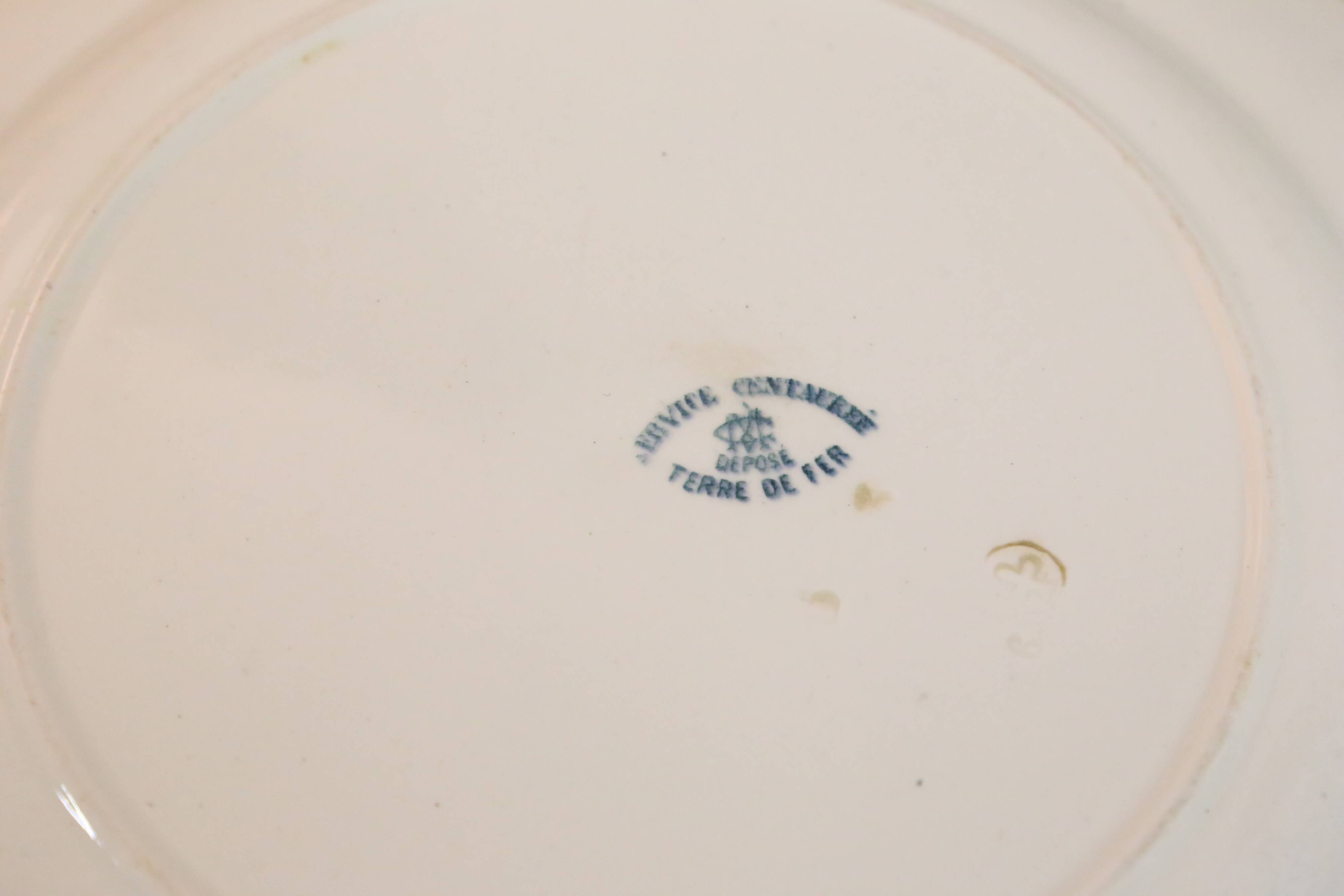 Large round dish, Creil and Montereau, Centaurea service, iron earth, late 19th century