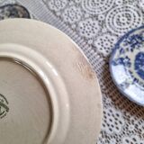 7 flat plates, iron earth, Italy