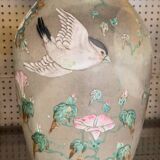 Antique Japanese vase in ceramic with floral and bird decoration, 19th century.