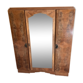 3-door Art Deco wardrobe with mirror