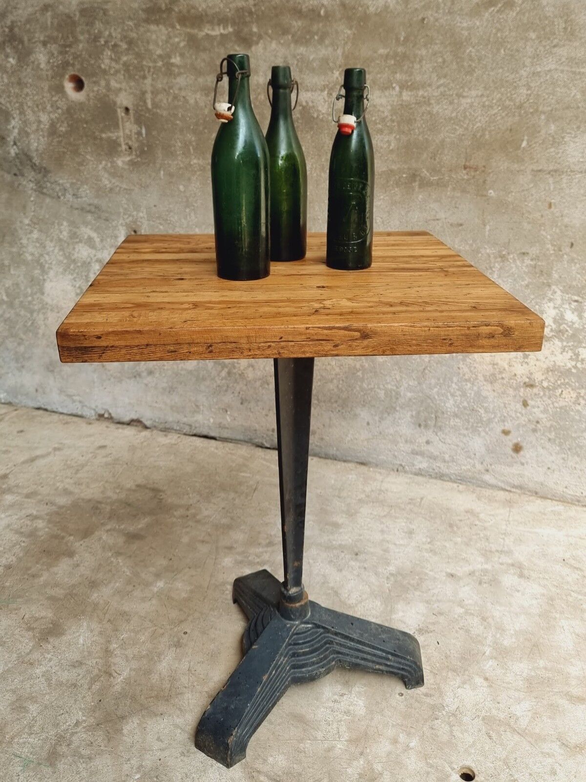 Old bistro table garden table cast iron with oak