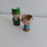 Duo of wooden cockroaches, characters