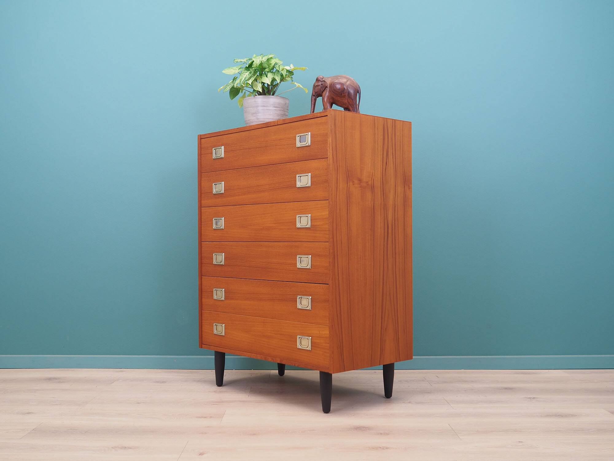 Commode en teck, design danois, années 1970