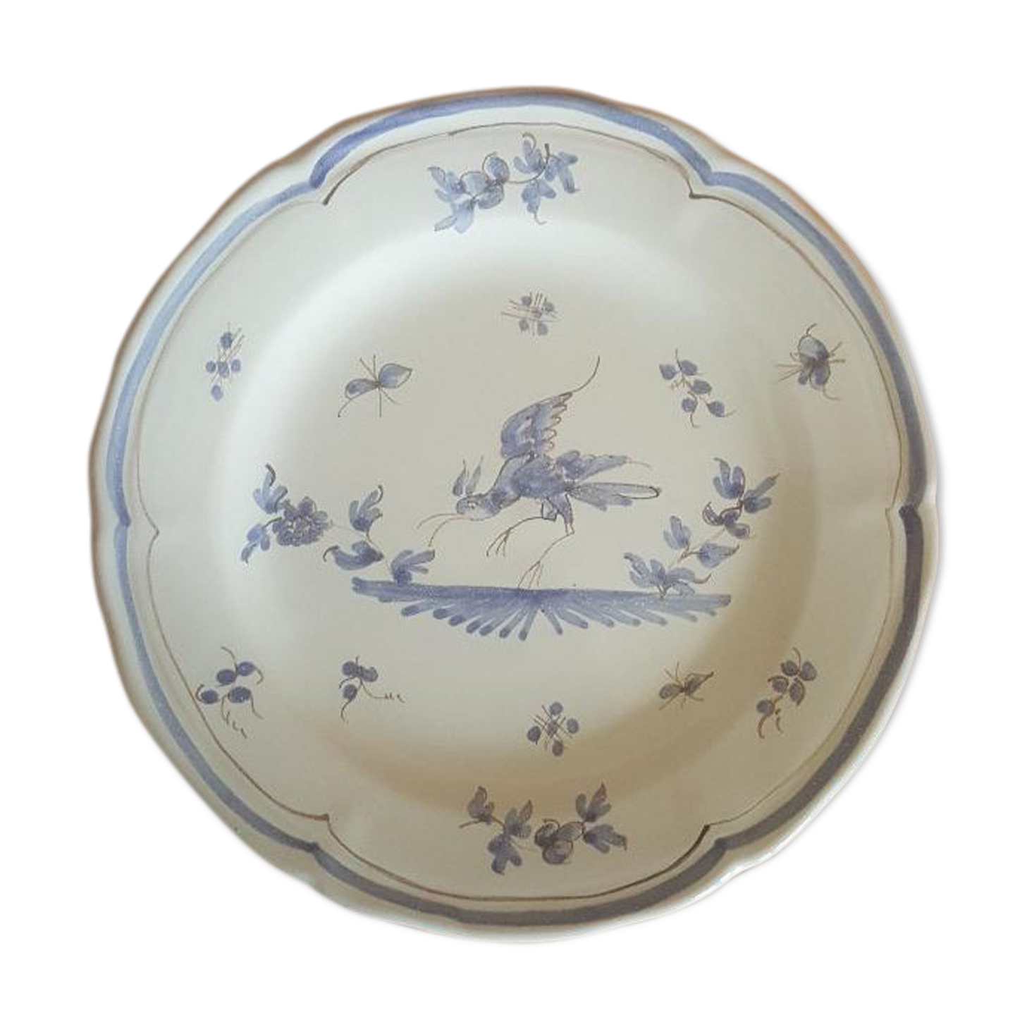 Plate in faience of Moustiers Martres Tolosane