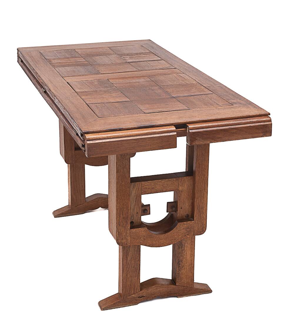 Guillerme and Chambron dining table