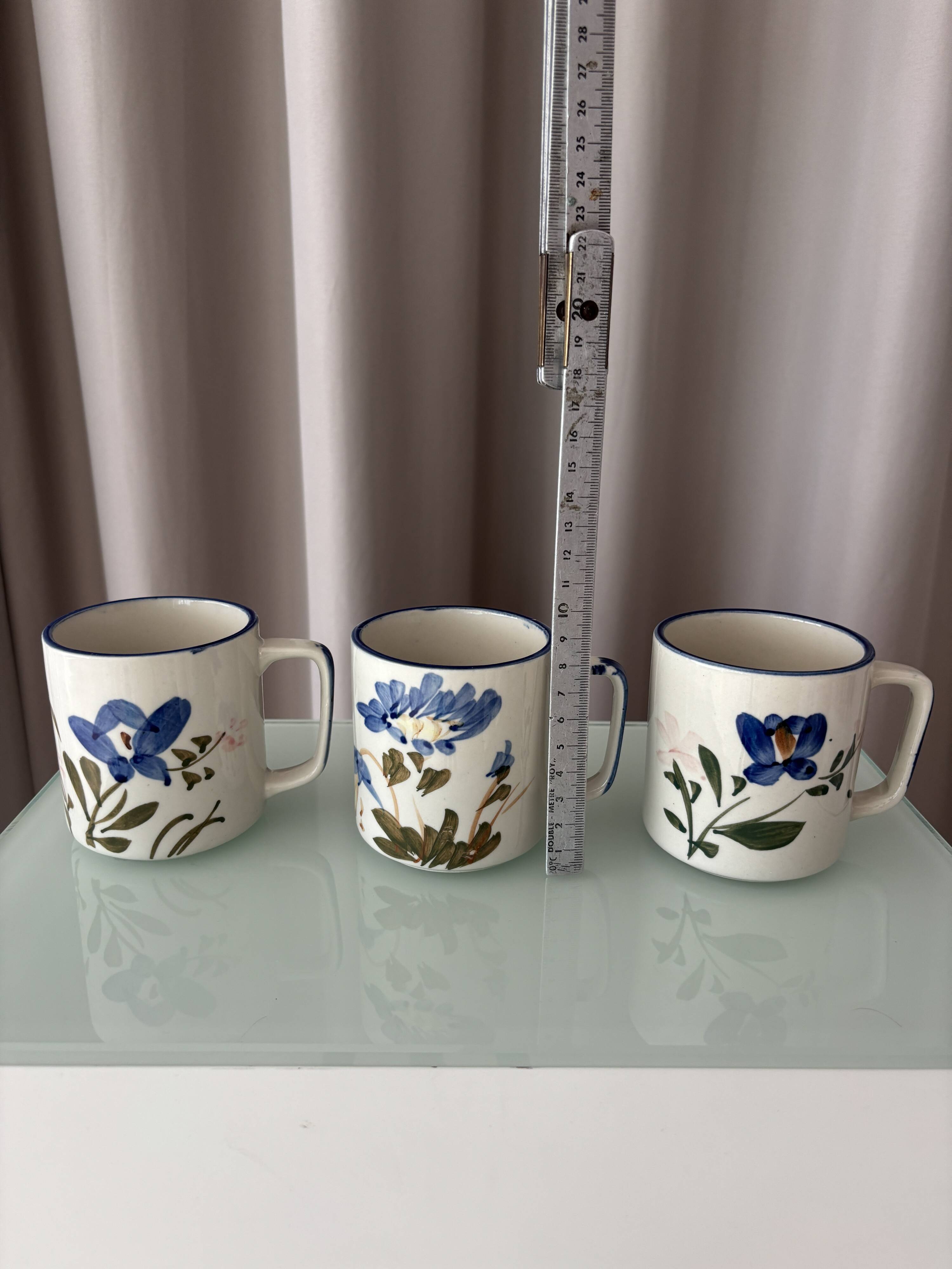 Ensemble de 3 mugs en céramique peints à la main – Style cottagecore / campagne C