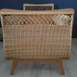 Lit bébé corbeille vintage bois et rotin restauré