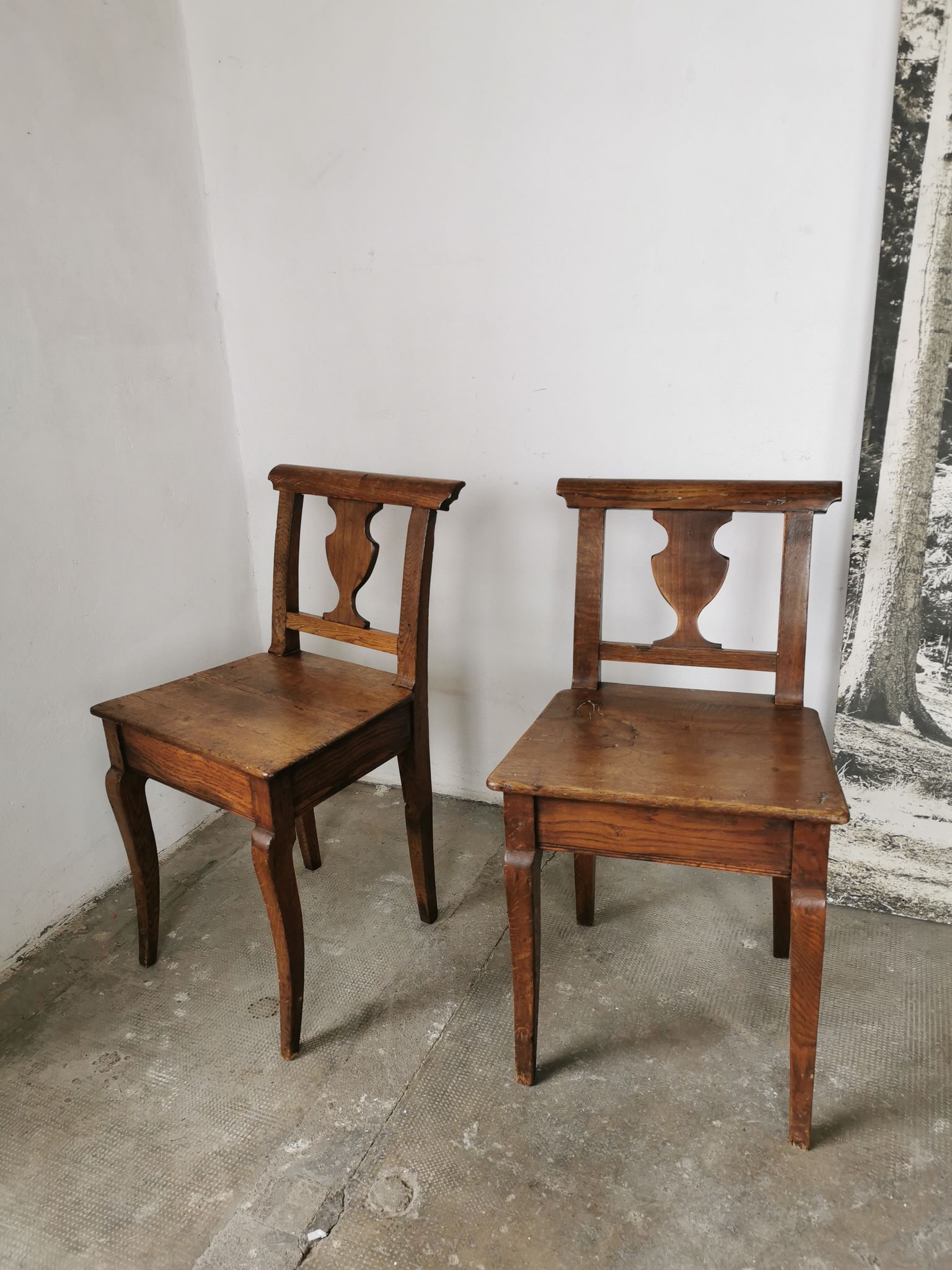Paire de chaises en chêne brut
