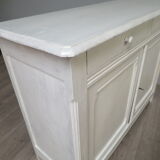 Off-white sideboard with 2 doors and 2 drawers