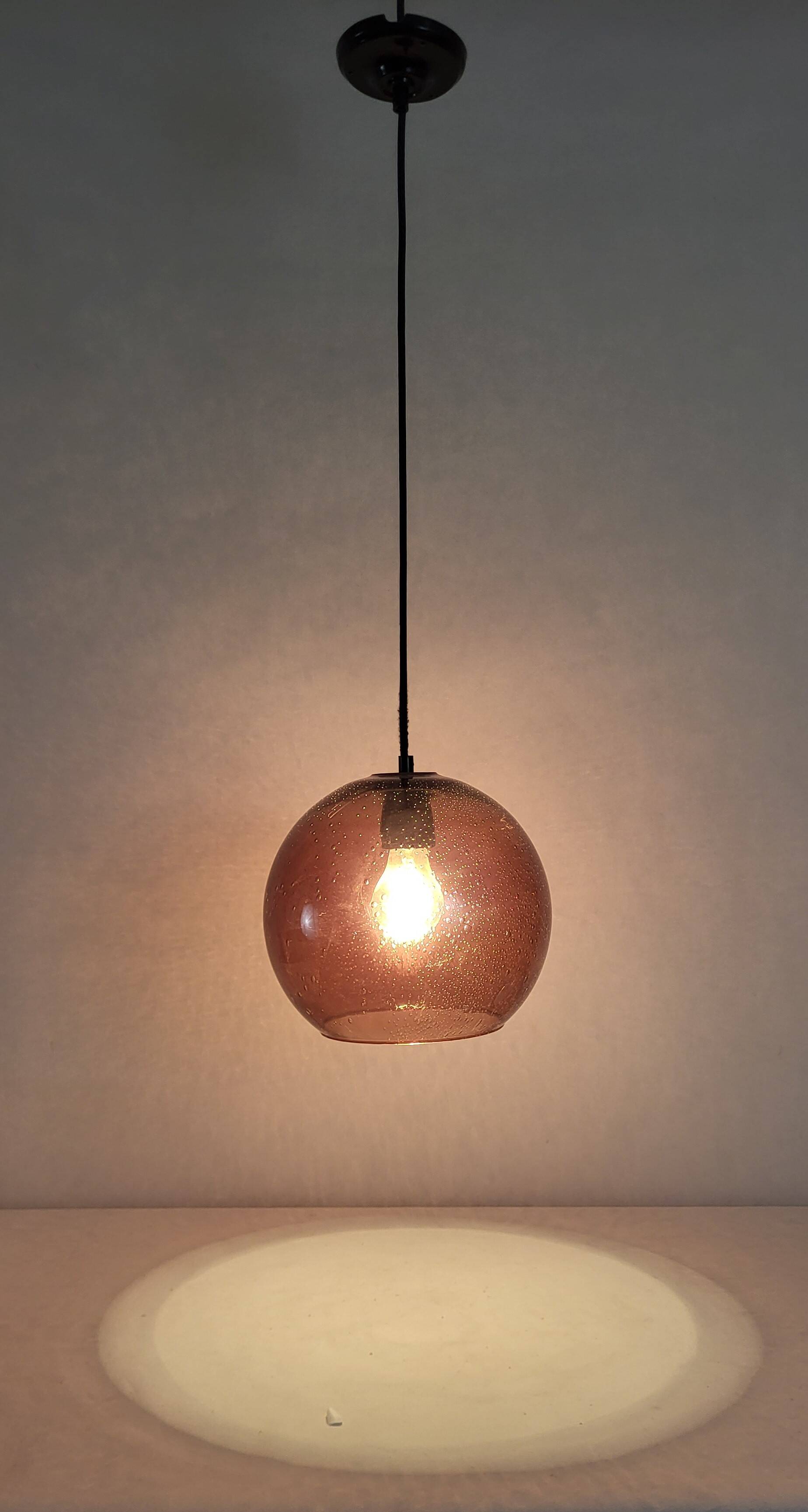 Bubble glass suspension