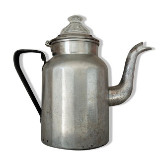 Aluminum coffee maker