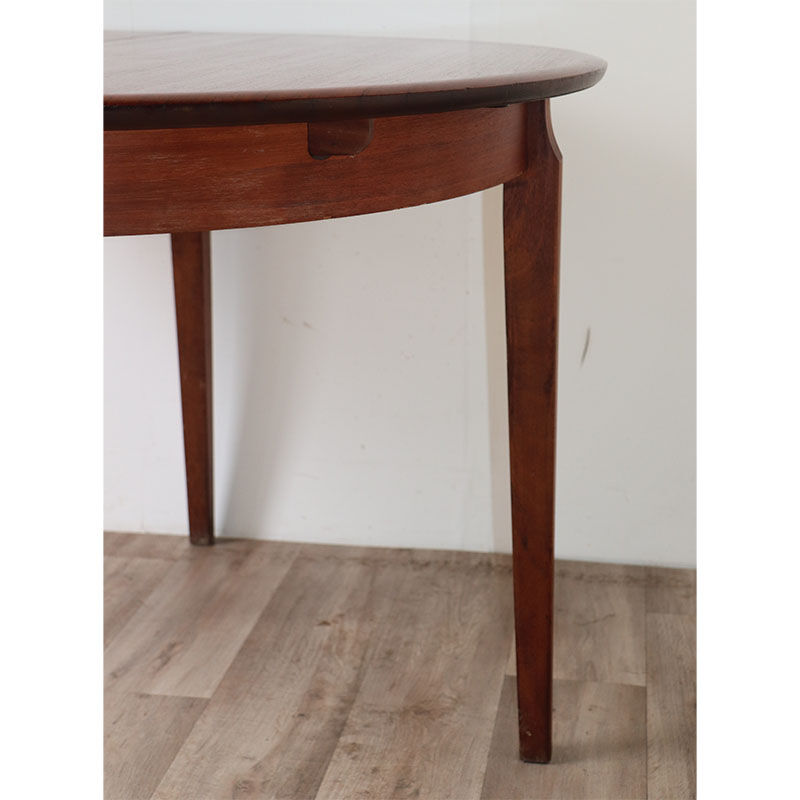 Scandinavian dining table in 1960 extendable teak