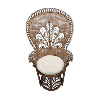 Emmanuel armchair