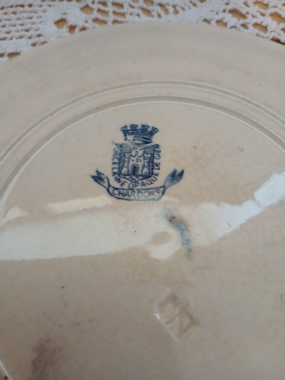 4 flat plates "thistles" from gien