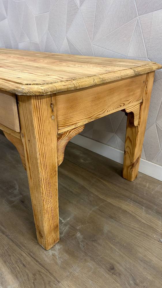 Solid stripped pine farmhouse coffee table
