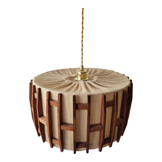 Scandinavian pendant lamp in wood and burlap
