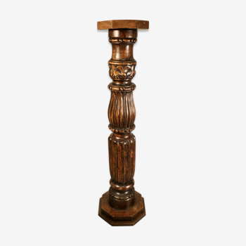 Colonne sellette forme balustre