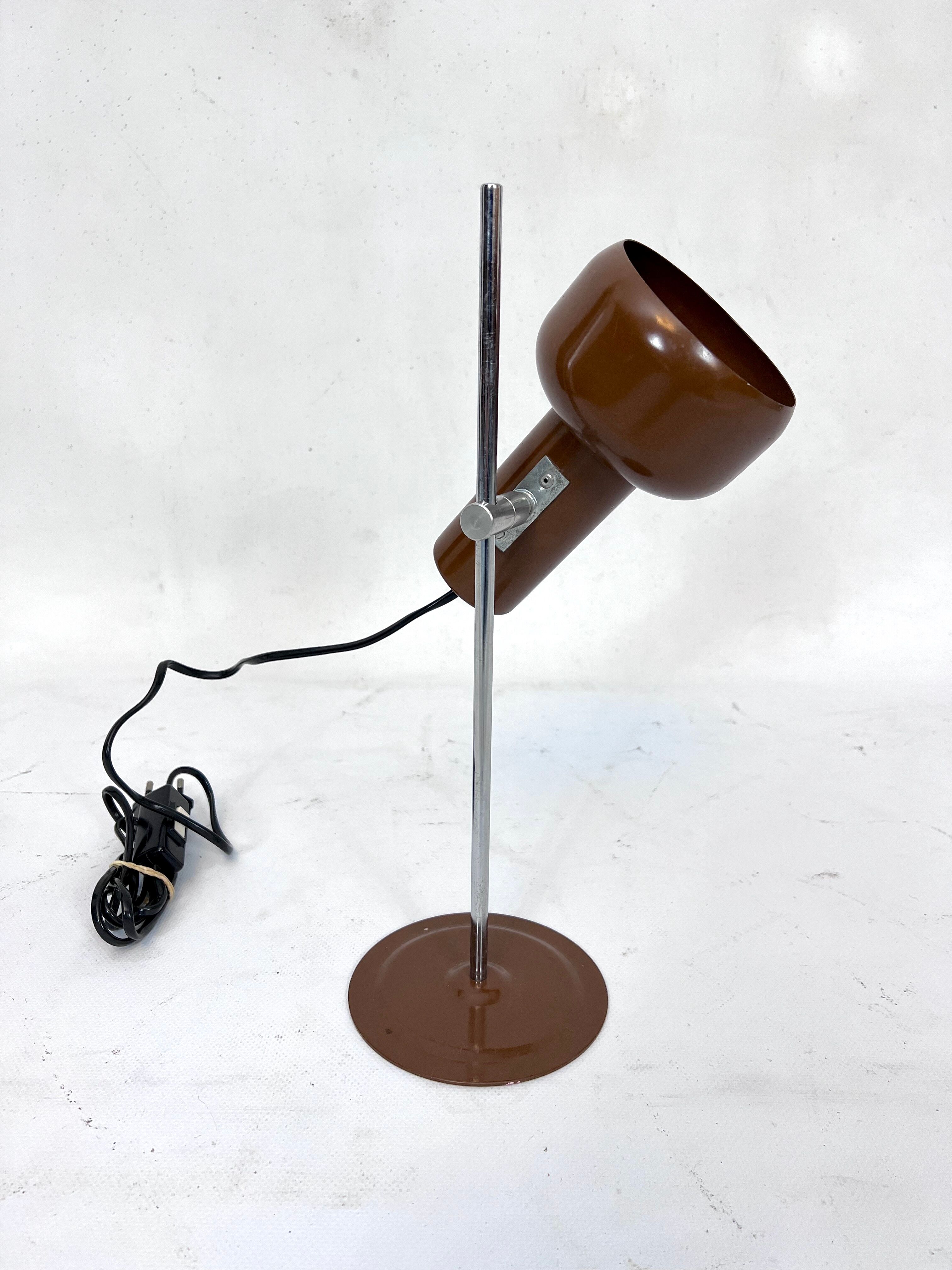 Vintage Italian articulated metal table lamp from 70s