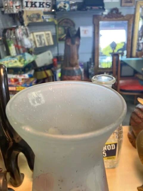 24cm vase, frosted pastel glass paste, 1950s.
