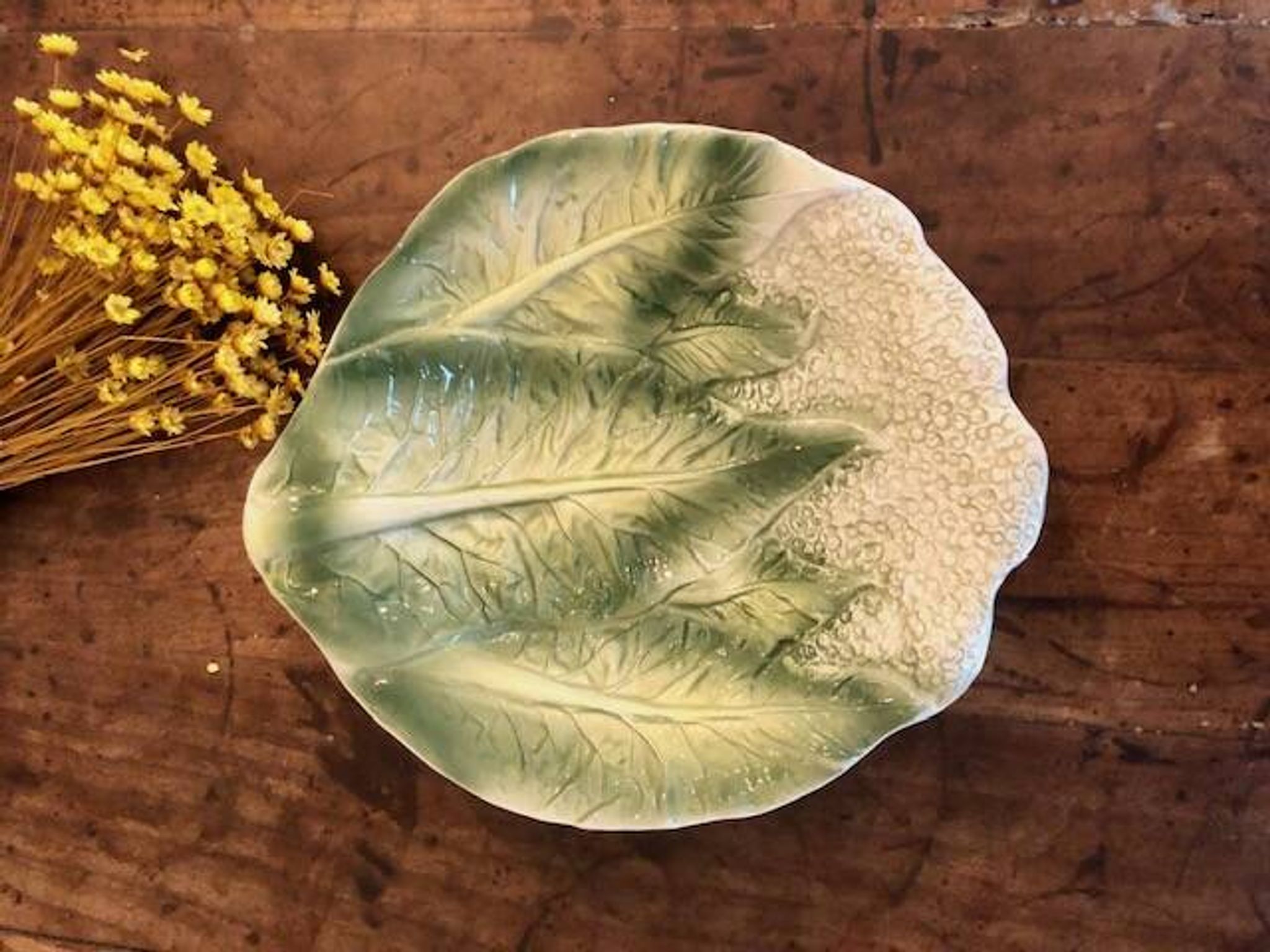 Plat chou en barbotine vintage