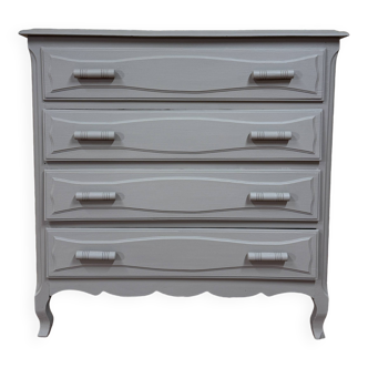 Refurbished chest of drawers