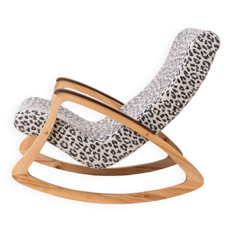 Chaise à bascule vintage moderne du milieu du siècle, Tchécoslovaquie, années 1950, rembourrée