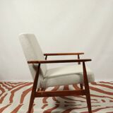 Scandinavian Lounge Chair Bouclè Beige Classic Design